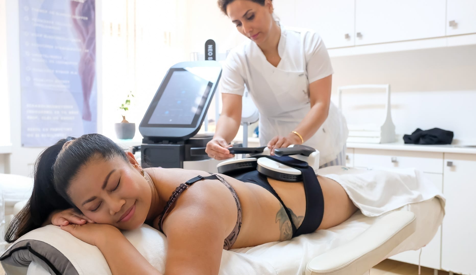 EmSculpting - spar op til 70 %