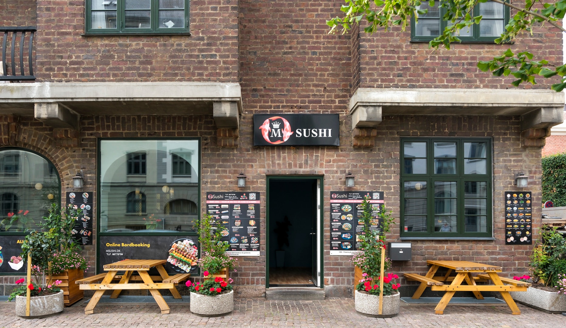 Ad Libitum hos M Sushi - Frederiksberg