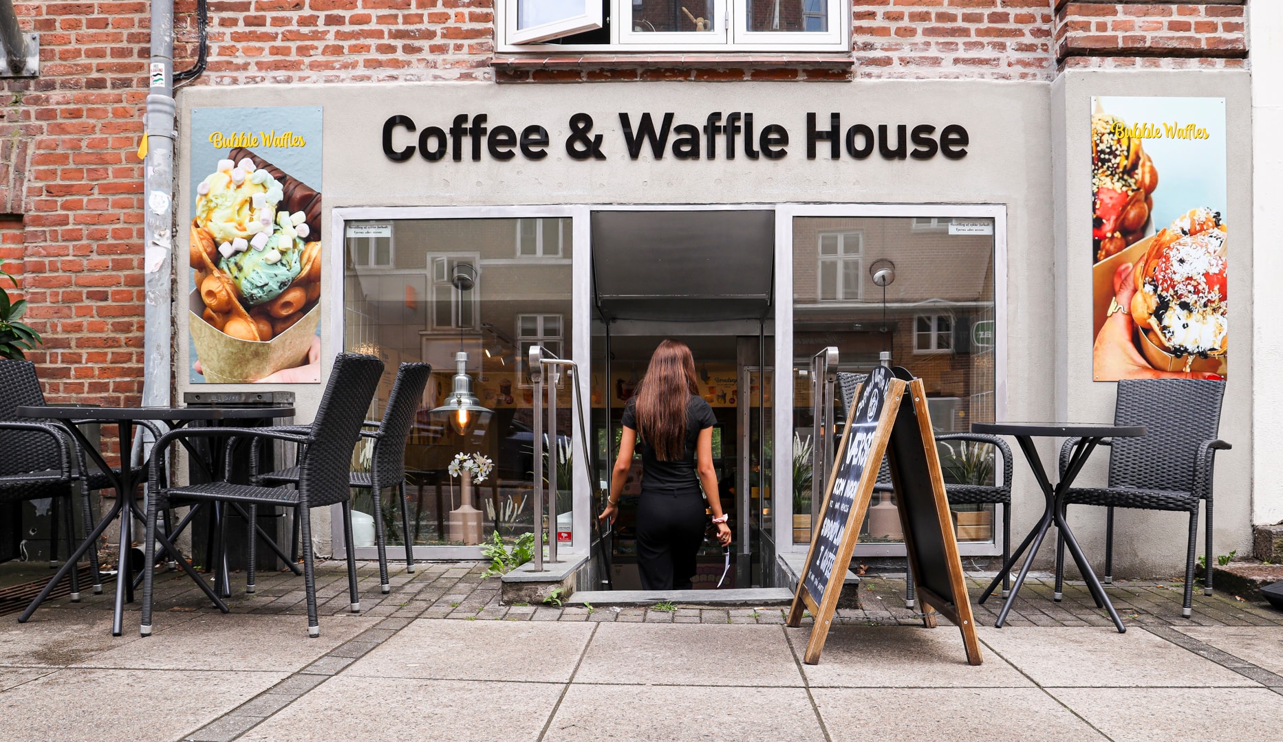 Deluxe Crepes - Coffee & Waffle House
