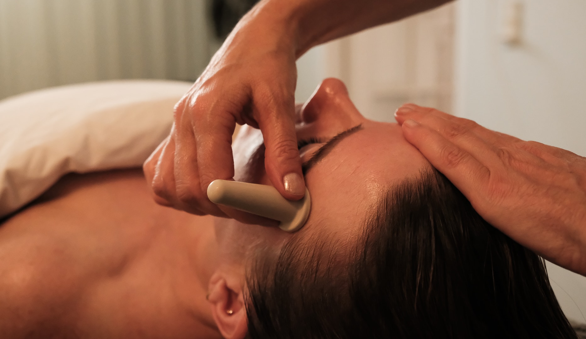 Lifting Gua Sha - Spar over 45 %
