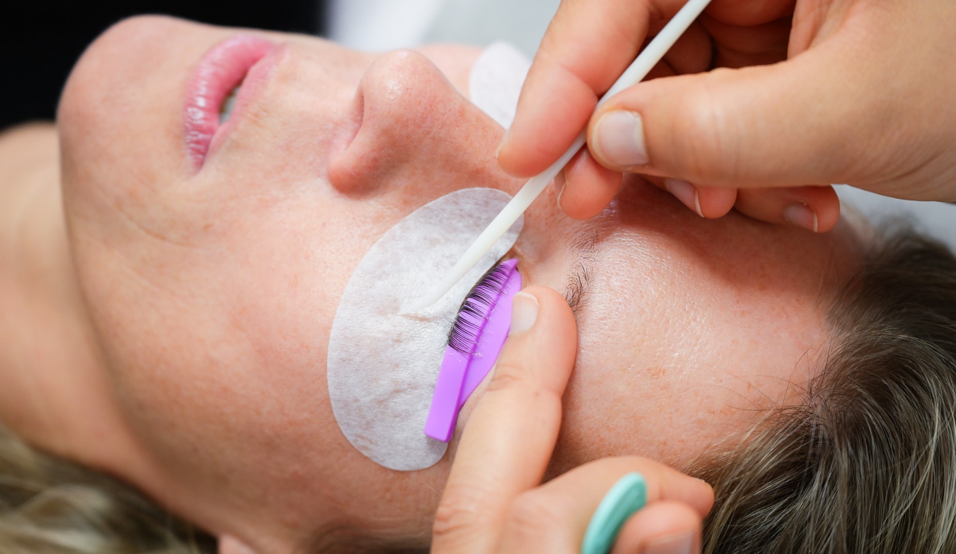 Lash Lift m. farve - spar over 50 %!