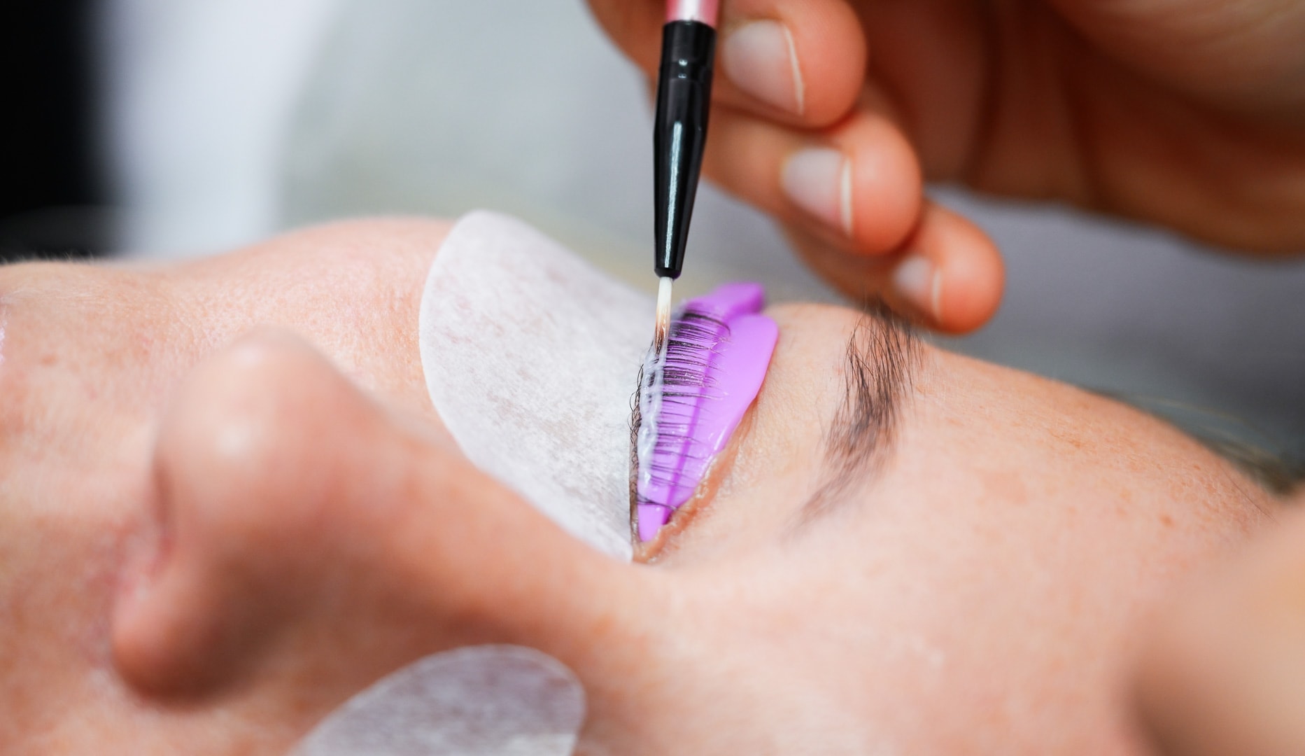 Lash Lift m. farve - spar over 50 %!