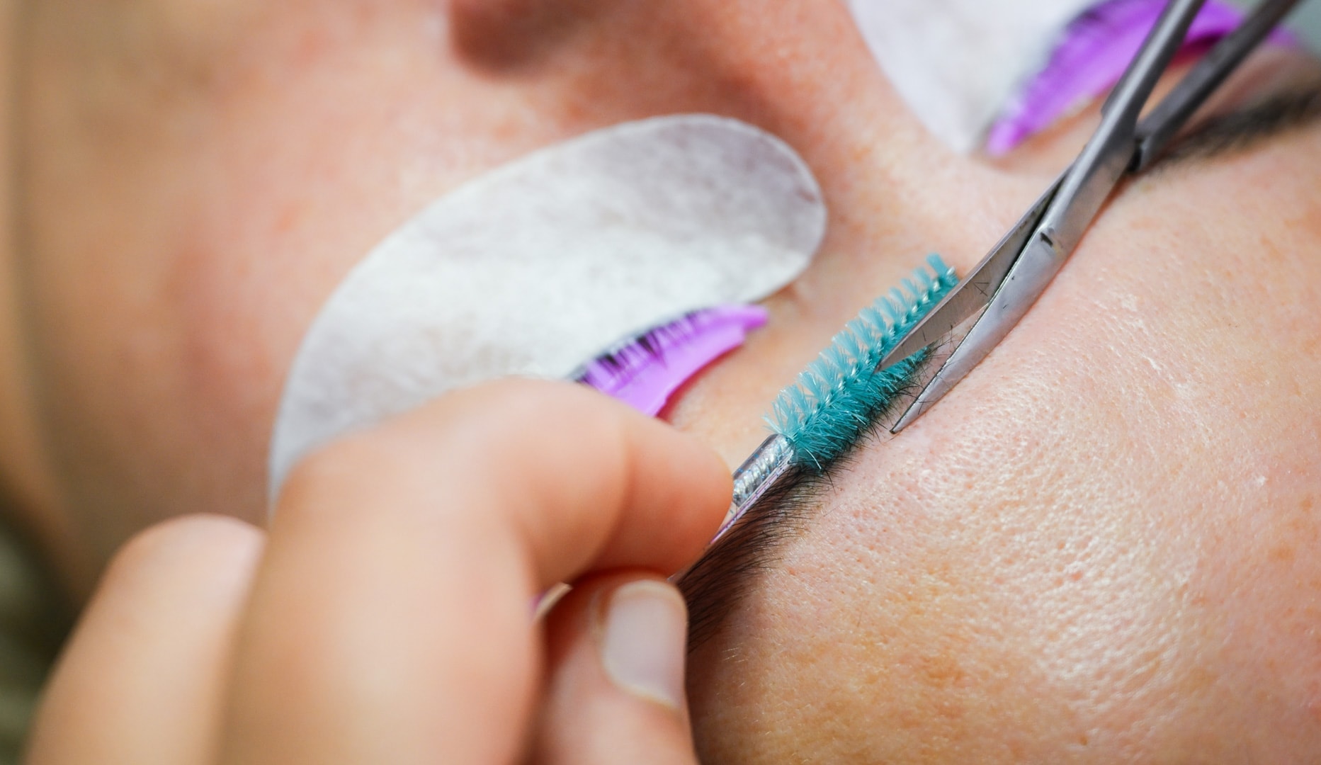 Lash Lift m. farve - spar over 50 %!