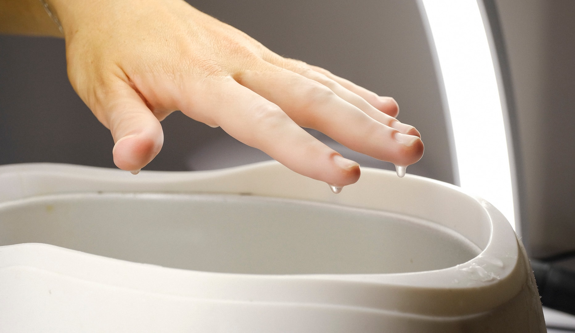 Manicure & Pedicure - Spar 50 %