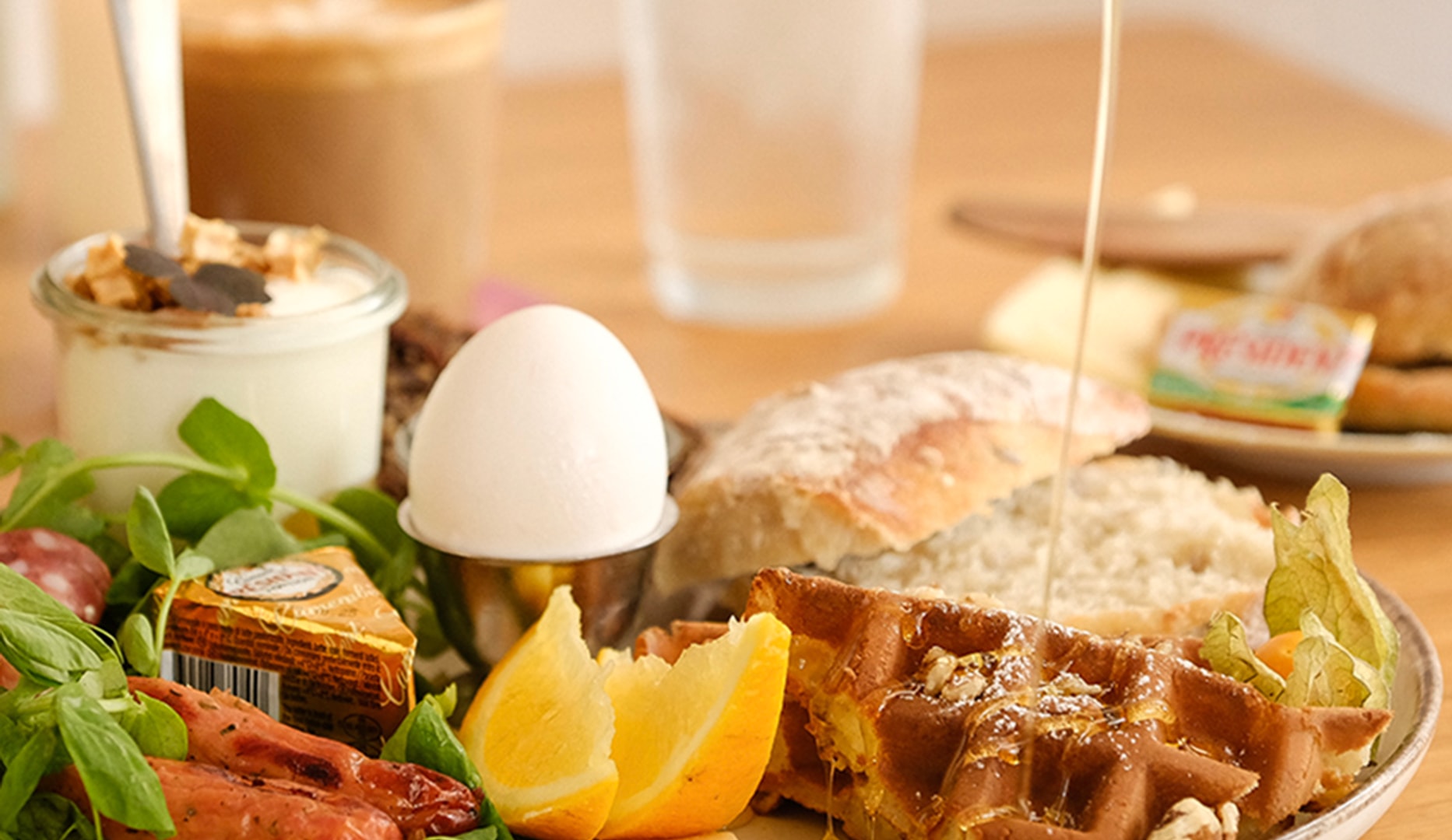 Brunch i Valby - Spar 40 % - spar 64 kr