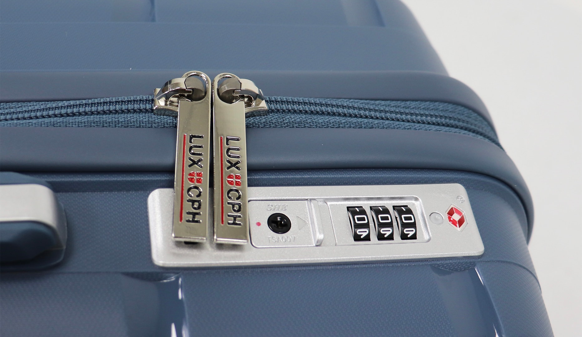 ½ pris på Valgfrit Kuffertsæt