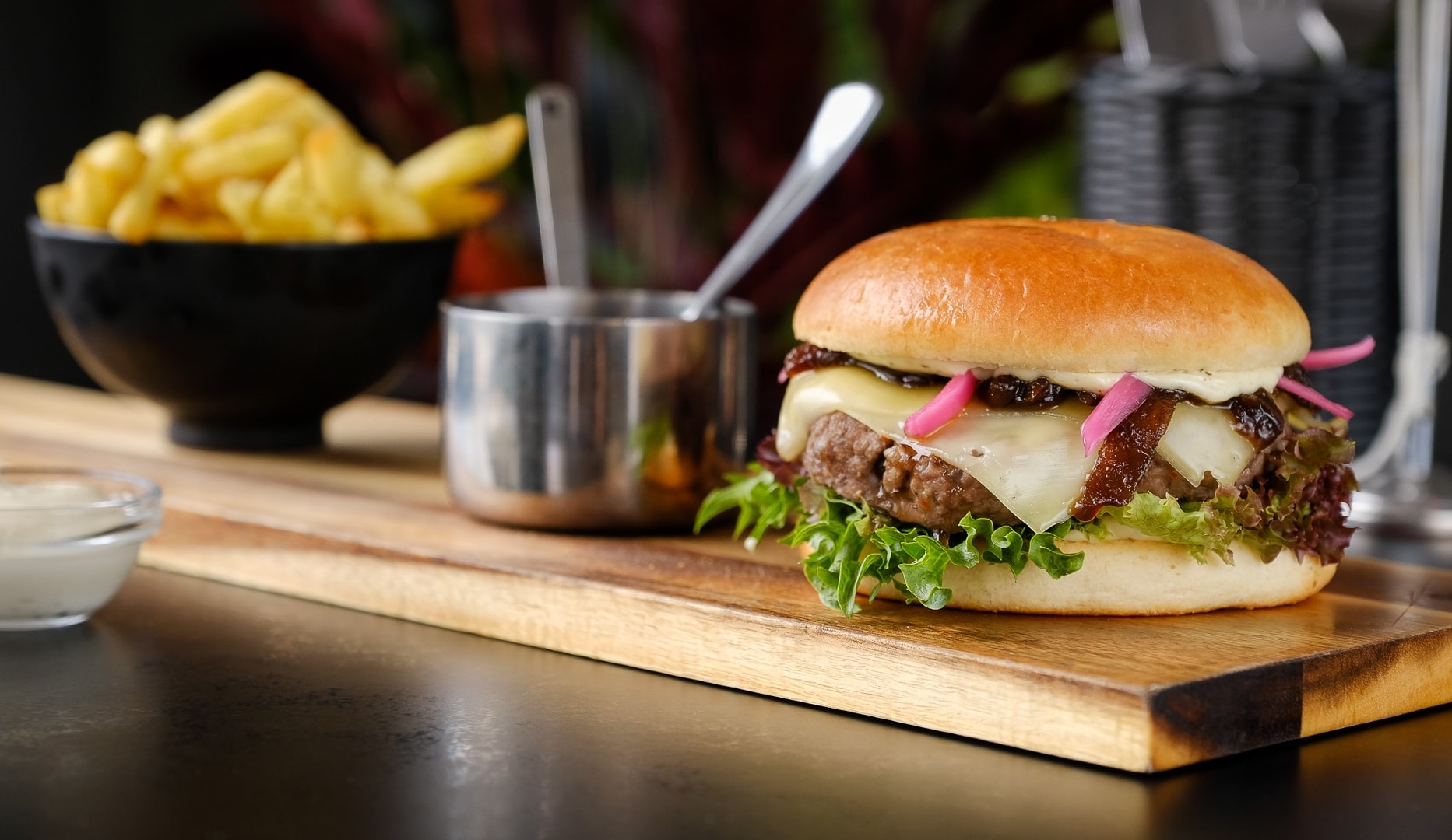 Burger + Fritter Hos Cocorico