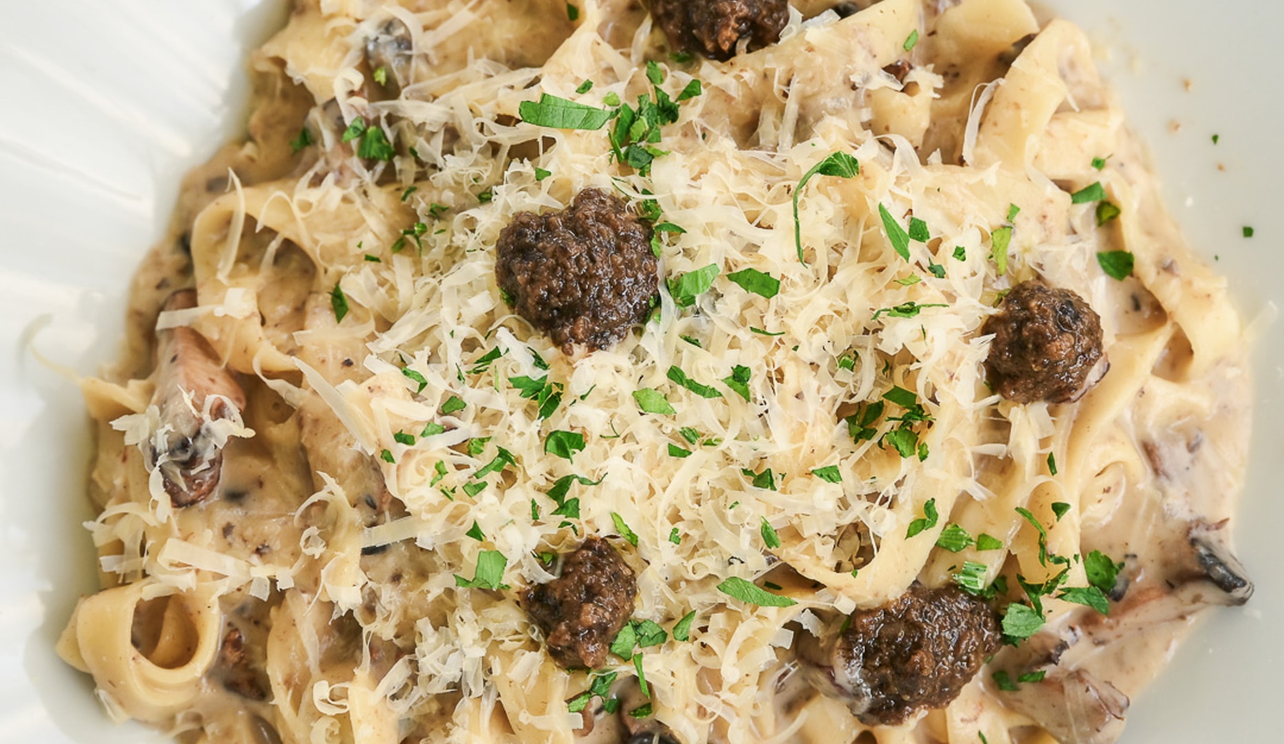 Pasta + Valgfri Dessert på Darling - spar 178 kr - København | Downtown