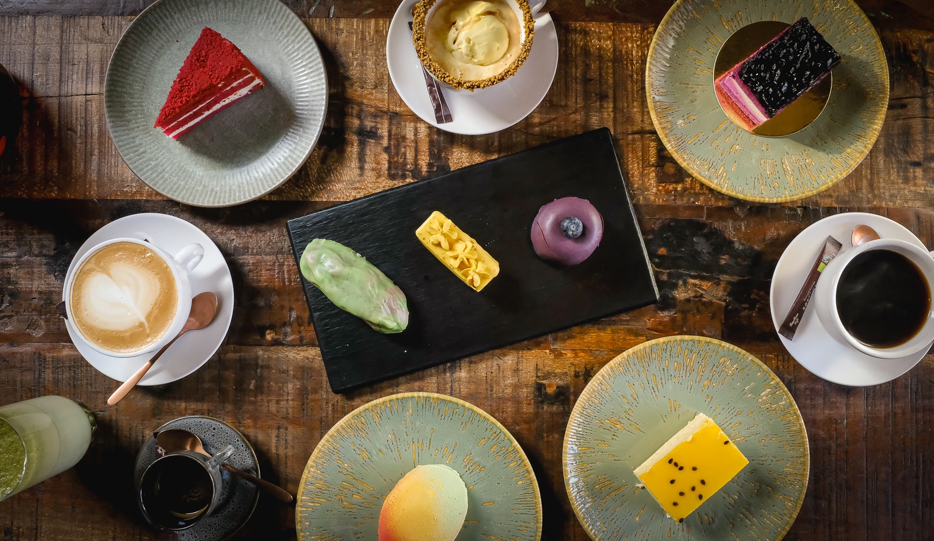 Valgfri Kage + Drik - Chocolate By Hartmann