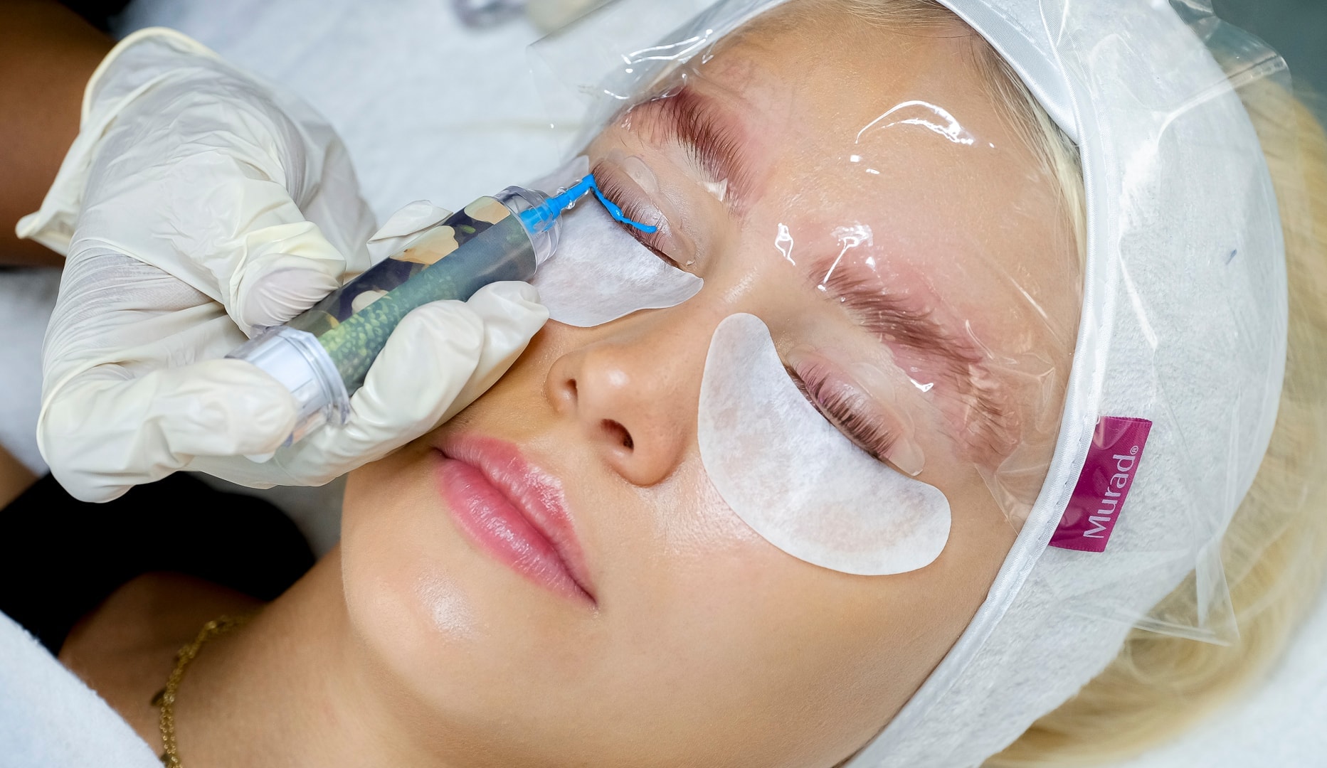 Lash Lift og Brow Lamination hos Derma Solution