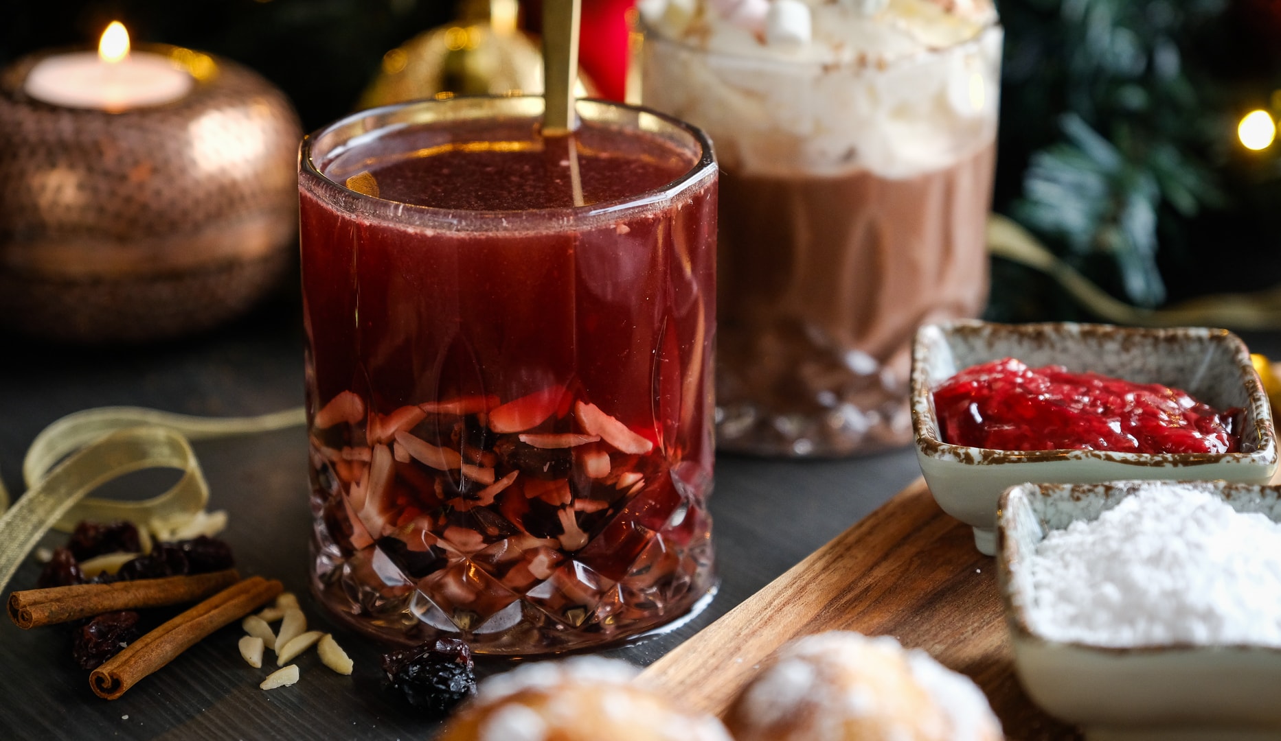 Gløgg & Æbleskiver - Coffee No. 1