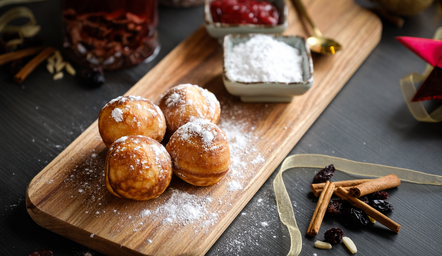 Gløgg & Æbleskiver - Coffee No. 1