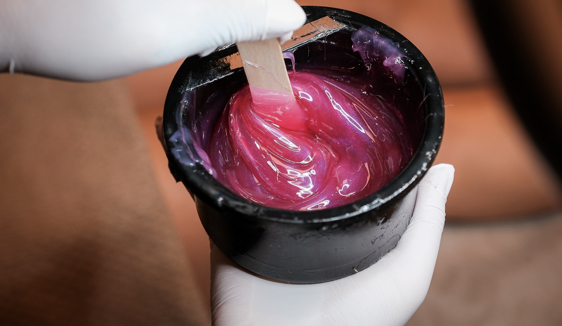 Skånsom Hårfjerning med Sugaring