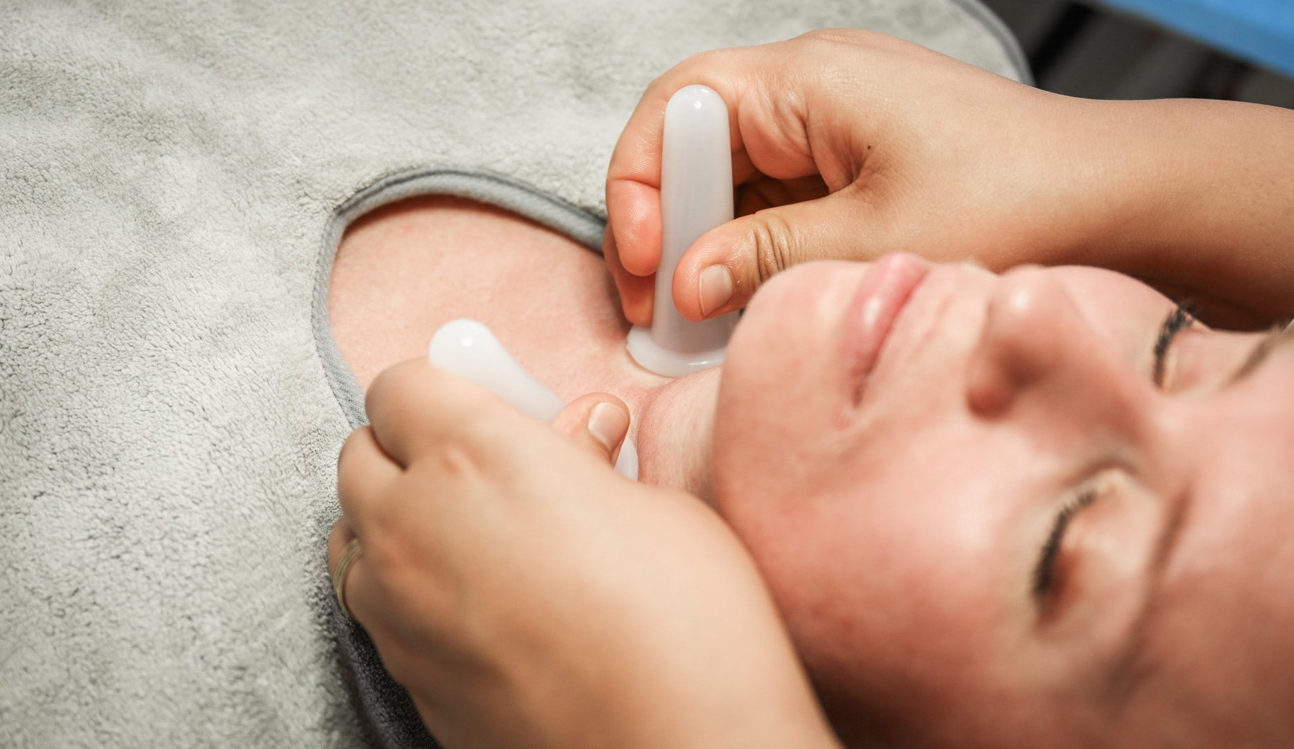 Japansk lifting hos Clinique Collette