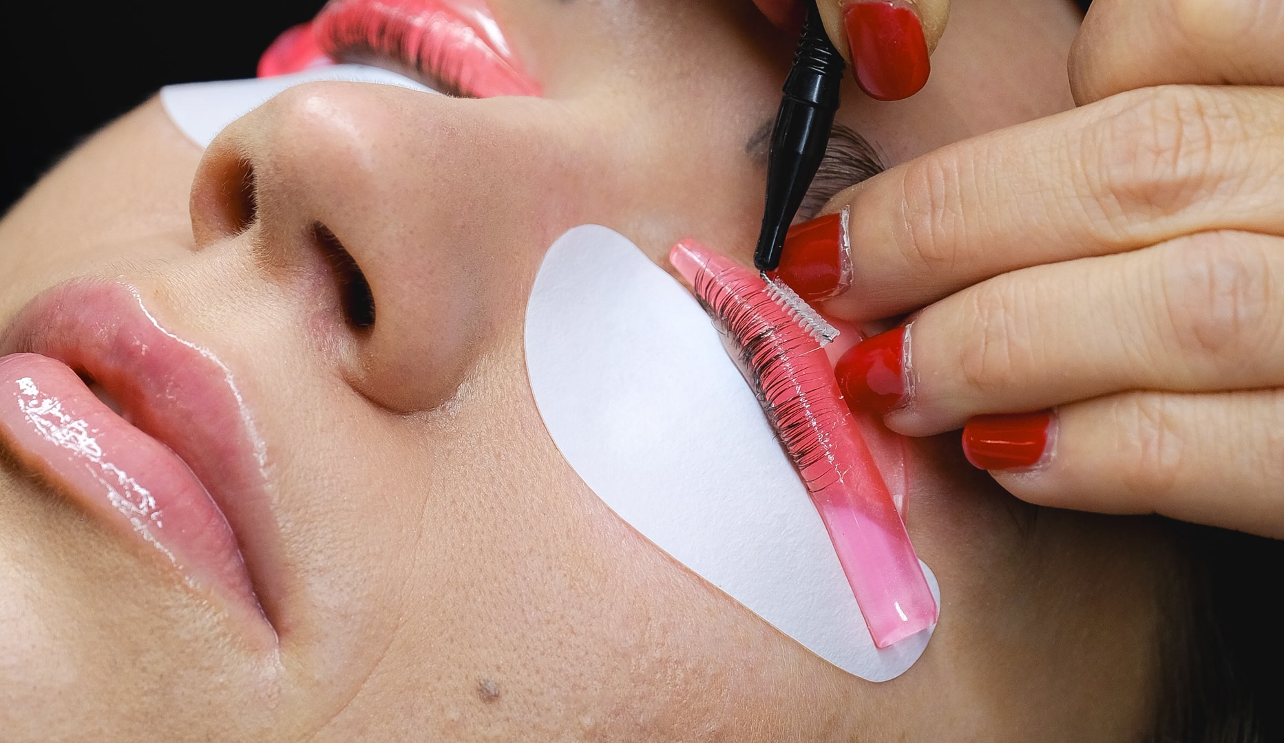 Lash lift, Brow lam. & Eyelash extensions