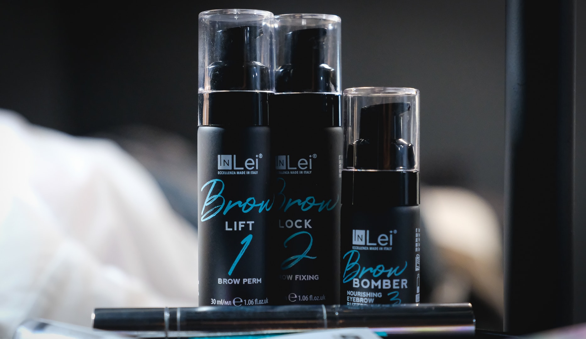 Lash lift, Brow lam. & Eyelash extensions