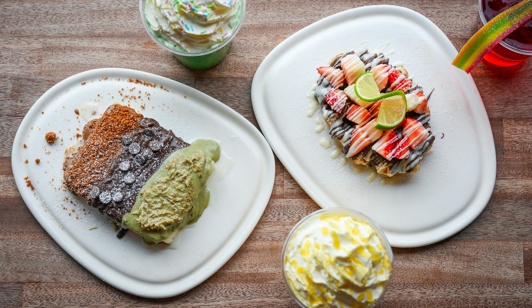 Valgfri dessert + drik hos Ninetnine