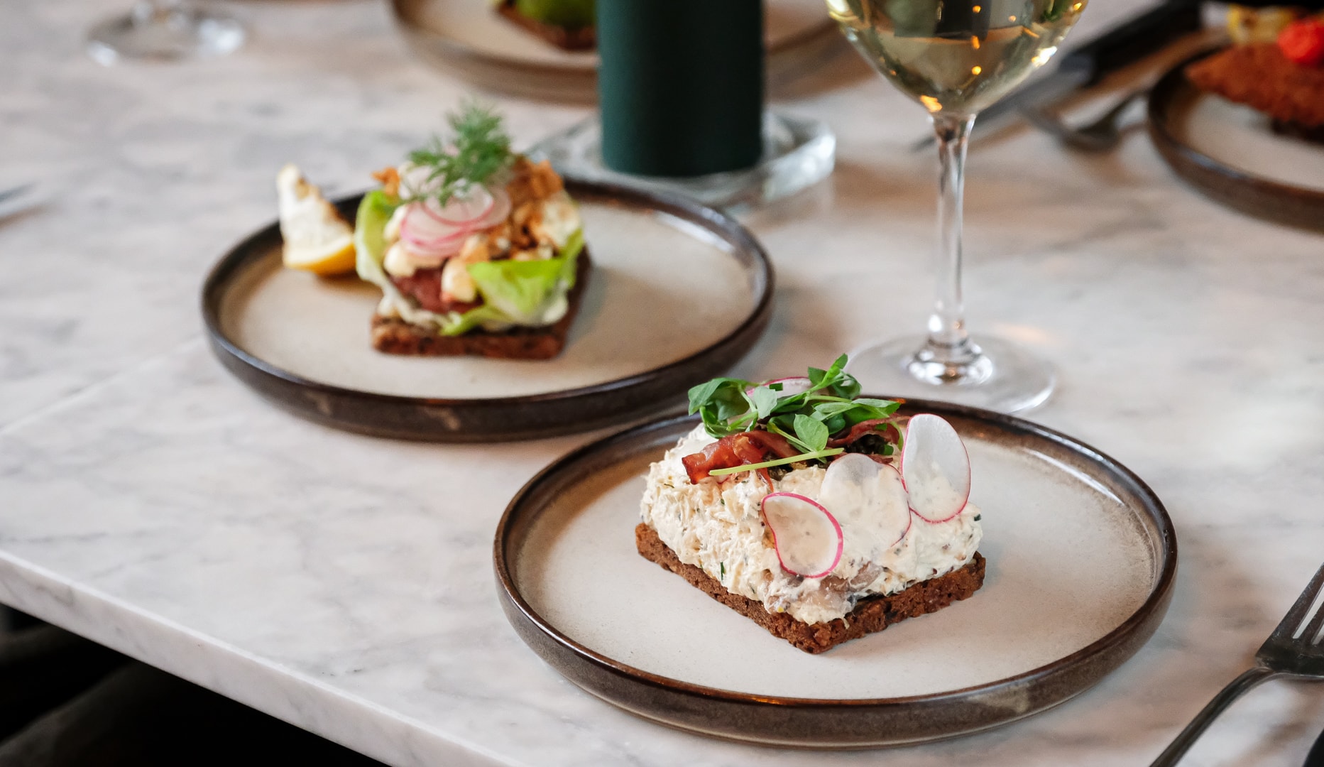 2 Valgfri Smørrebrød - Bistronomi