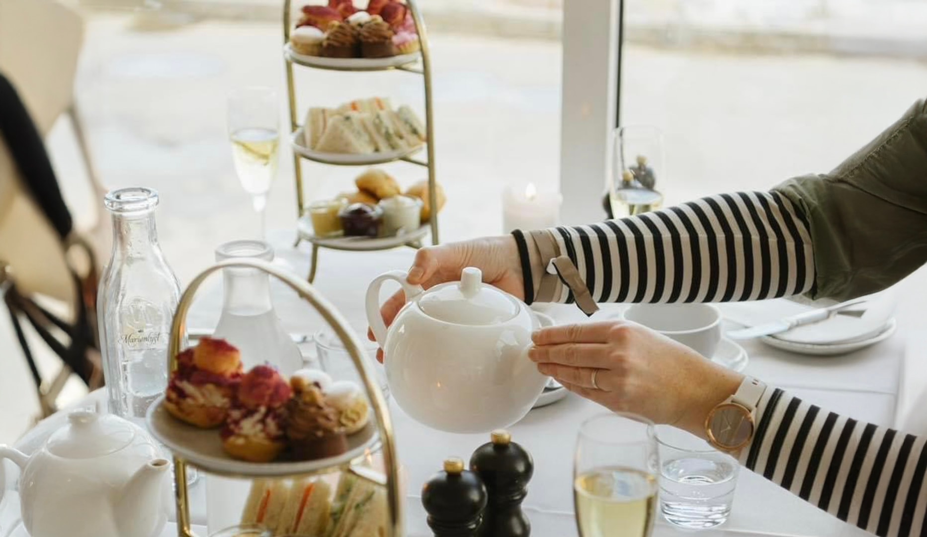 Marienlyst: Pool Club og Afternoon Tea