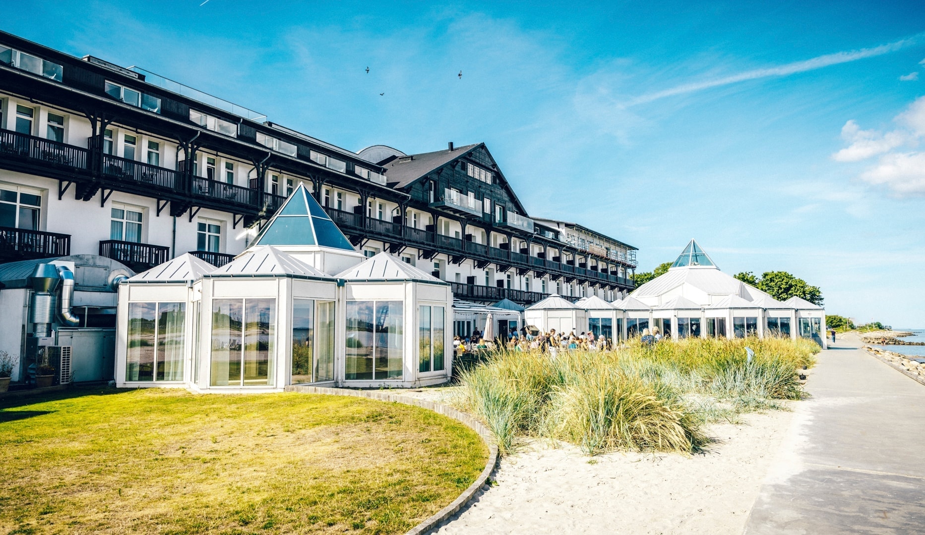 Marienlyst: Pool Club og Afternoon Tea