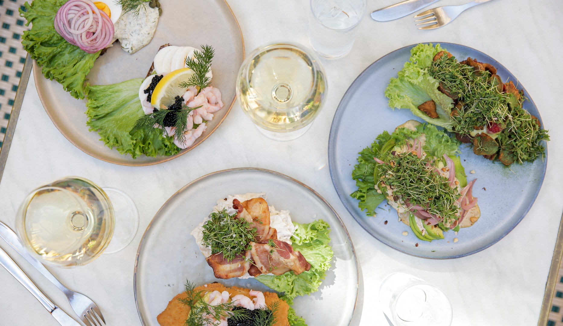 Halv pris på 2 stk. valgfri smørrebrød