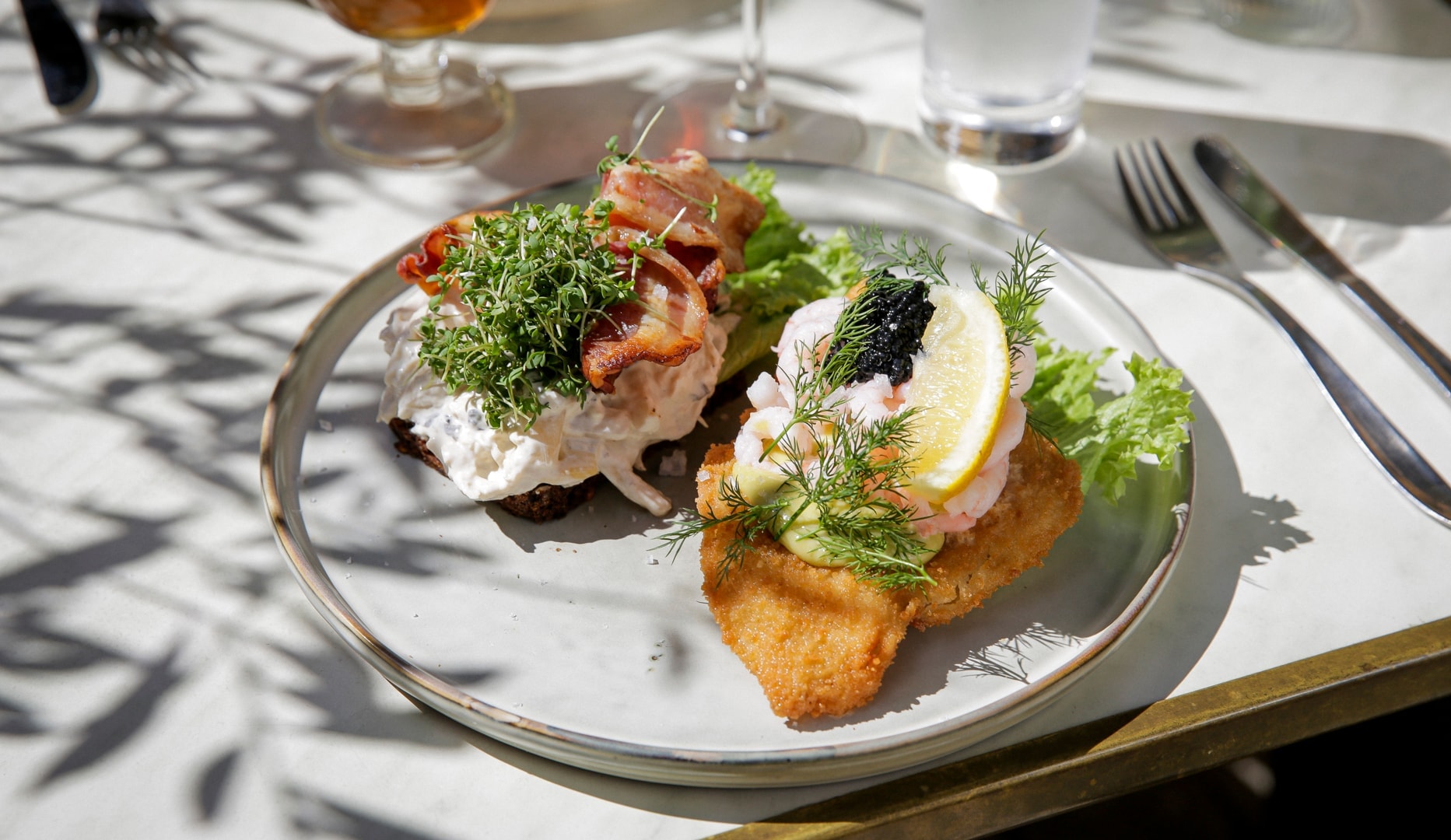 Halv pris på 2 stk. valgfri smørrebrød