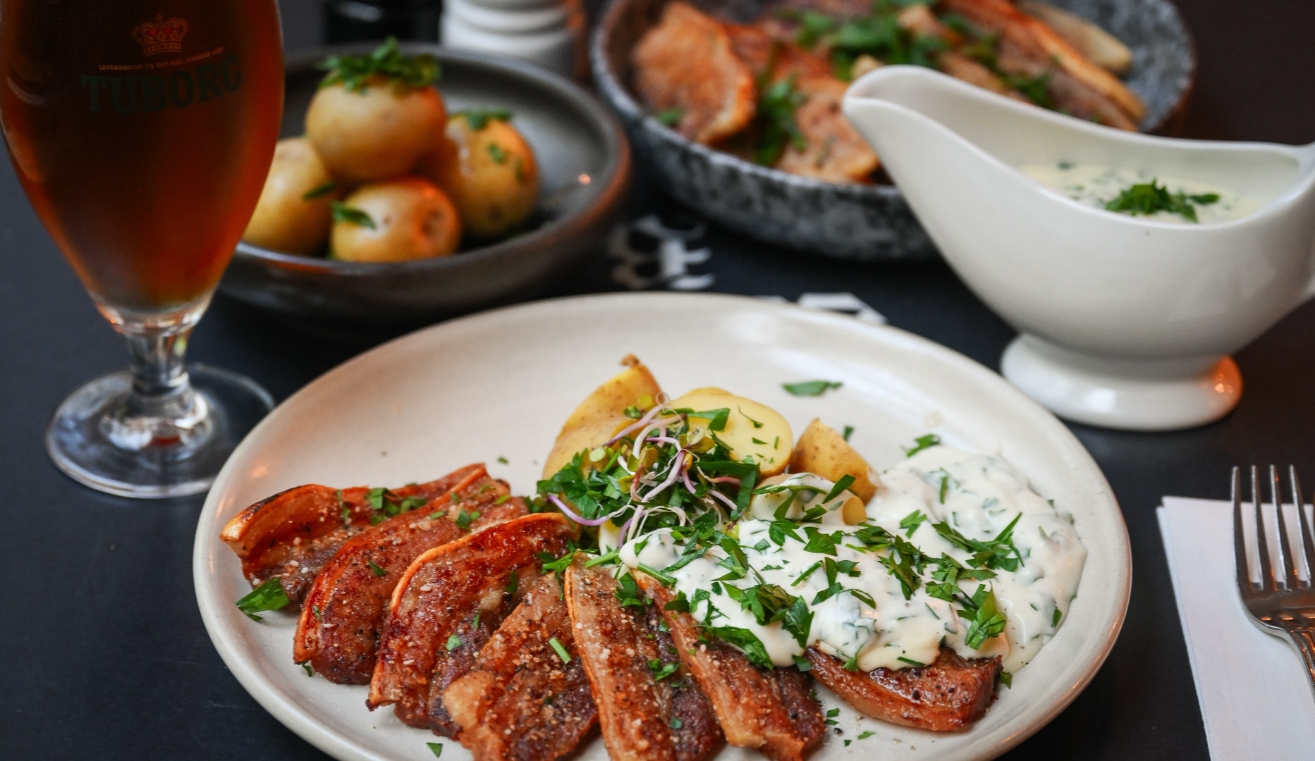 Stegt Flæsk Ad Libitum - Bomhuset i Charlottenlund