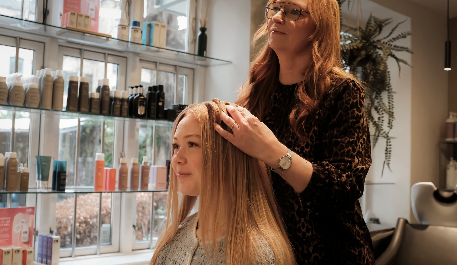 Frisør Pigalle - Klip og Farvning