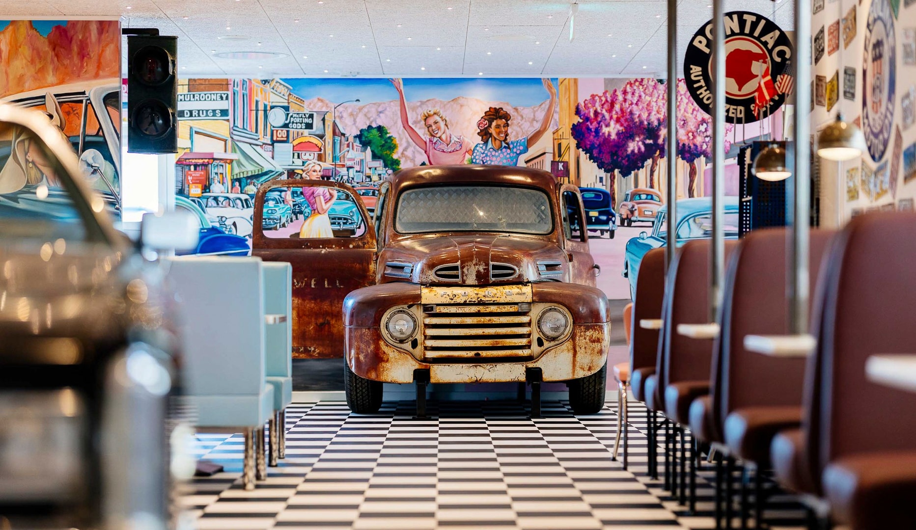 Greasy Burgermenu - Stacy's Diner