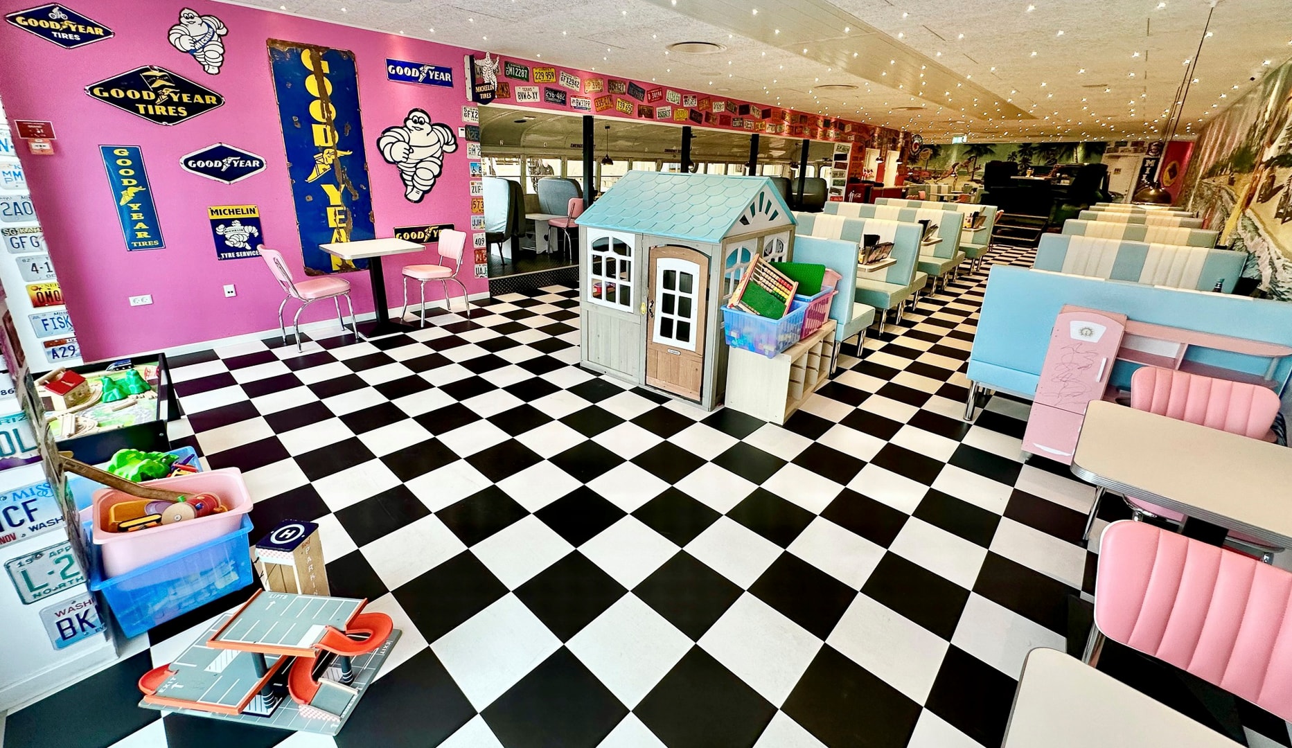 Greasy Burgermenu - Stacy's Diner