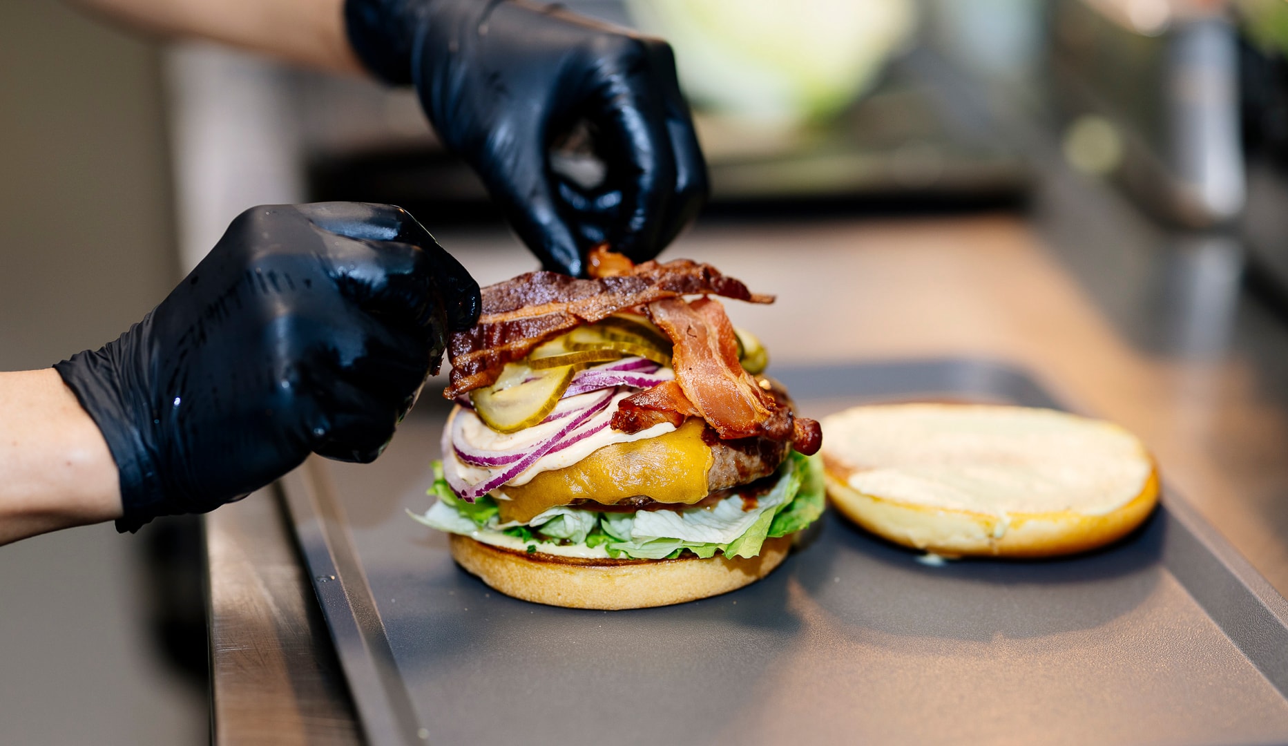 Greasy Burgermenu - Stacy's Diner