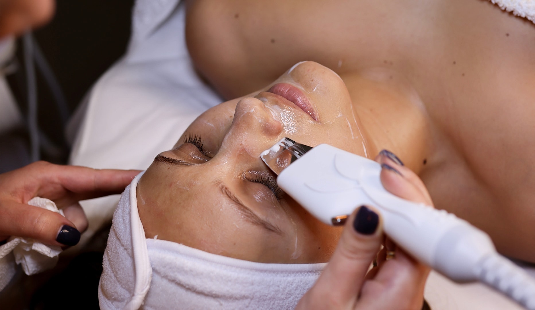 ½ pris på Ansigtsbehandling