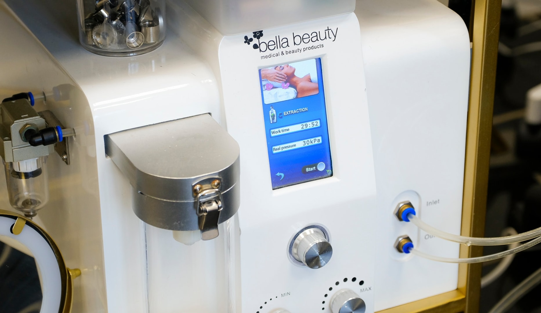 ½ Pris på Ansigtsbehandling