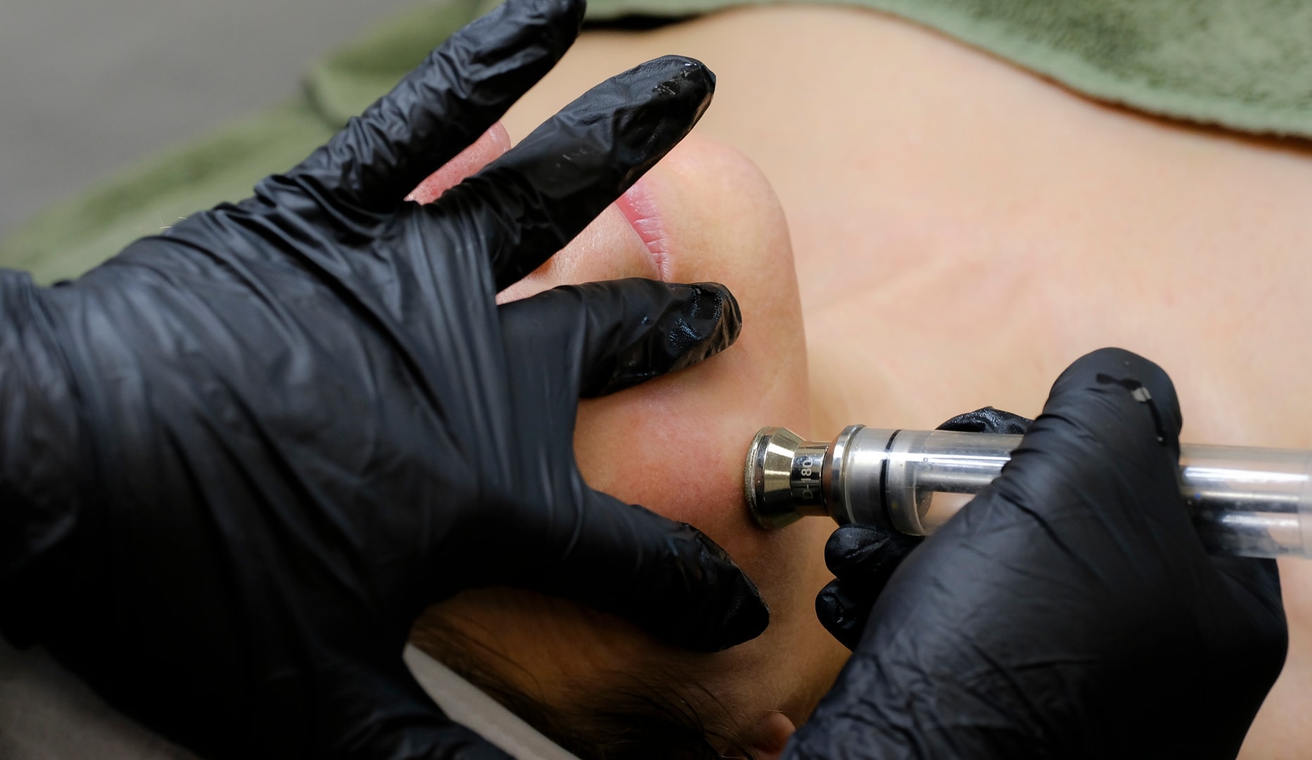 ½ Pris på Ansigtsbehandling