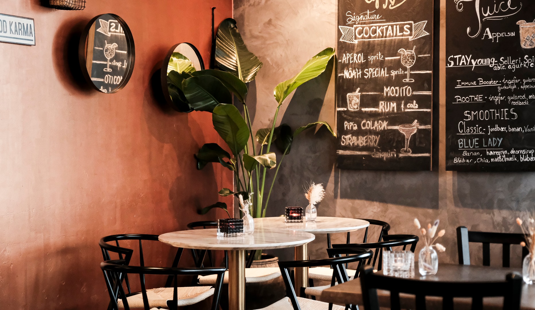 ½ pris: Nachos/Burger på Café Nöah