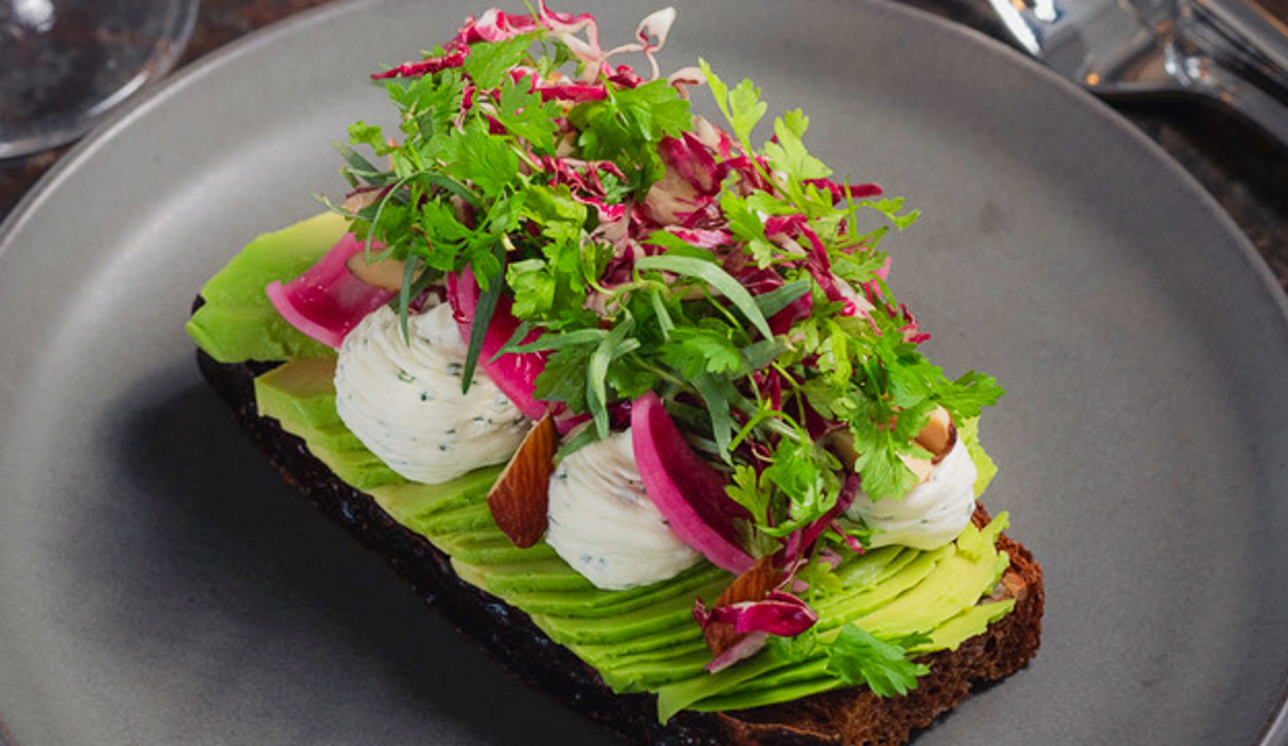 2 Valgfri Smørrebrød - Restaurant Lakeside