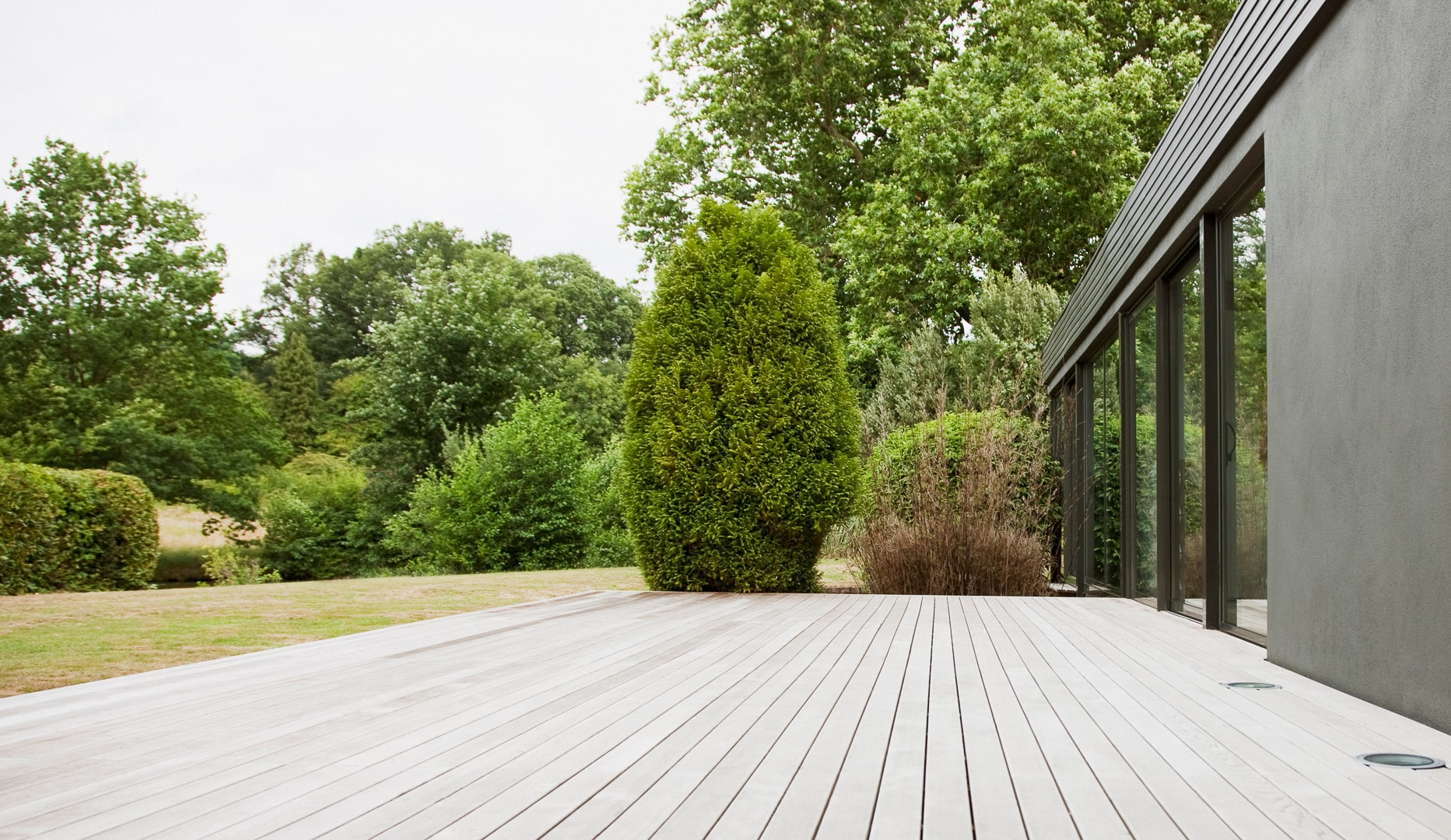 Spar 50% på en professionel fliserens