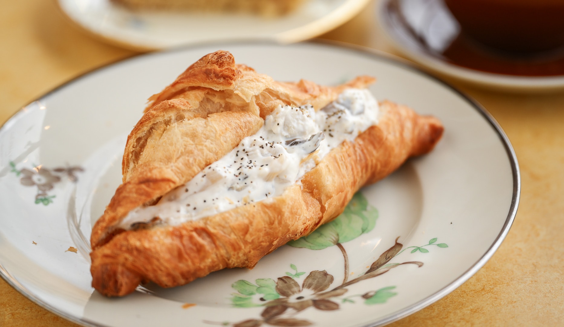 Kaffe + Croissant - Salonen 222