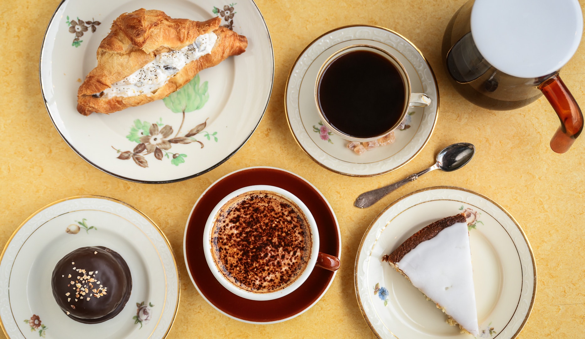 Kaffe + Croissant - Salonen 222