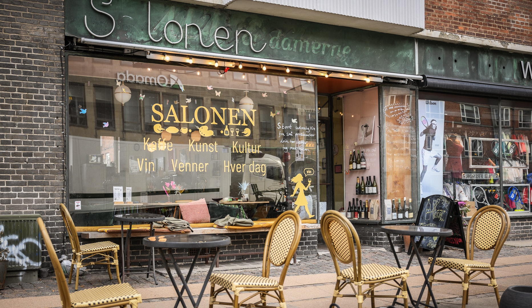 Kaffe + Croissant - Salonen 222