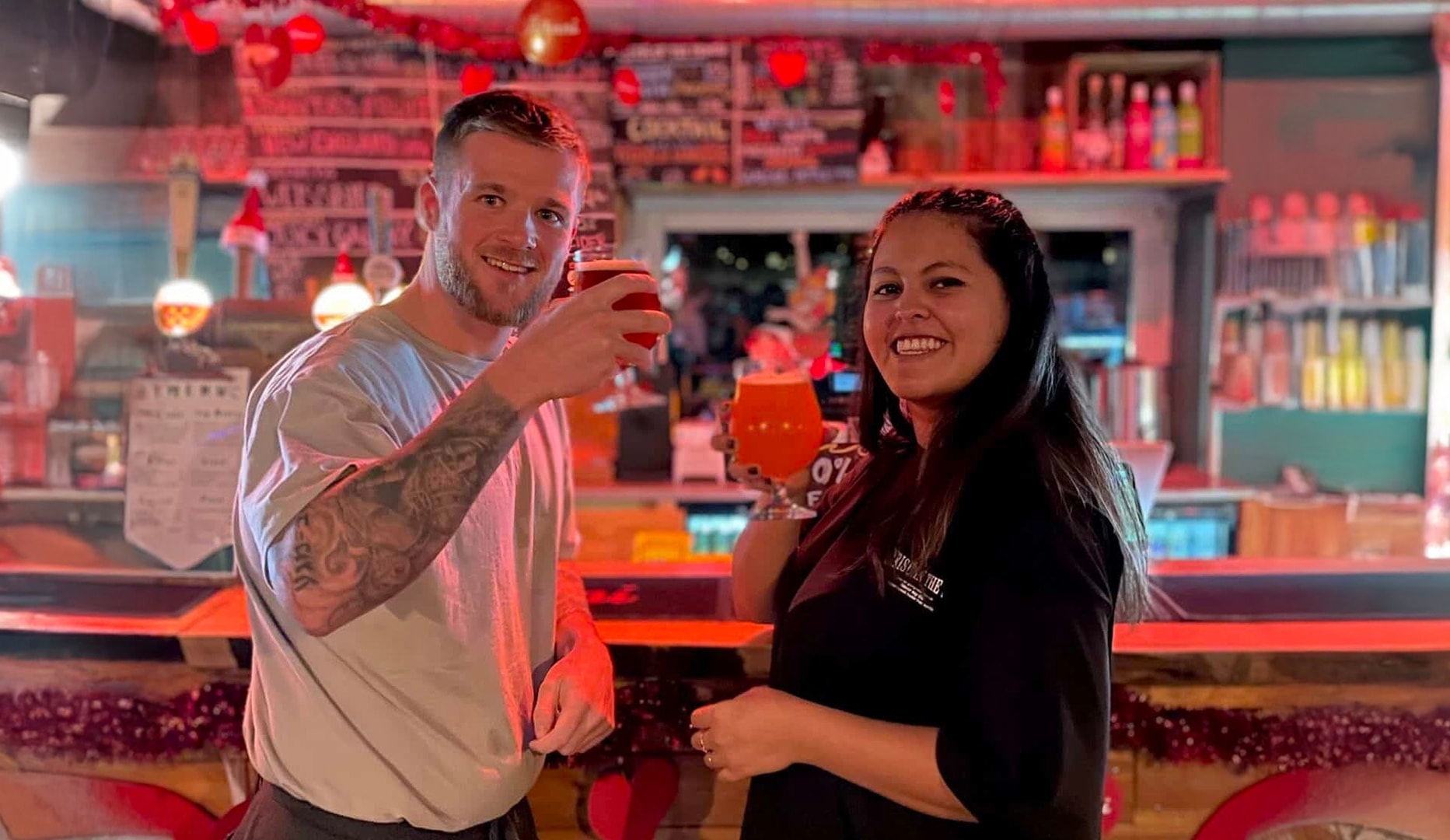 Shuffleboard + Valgfri Øl/Vin & Tapas selection