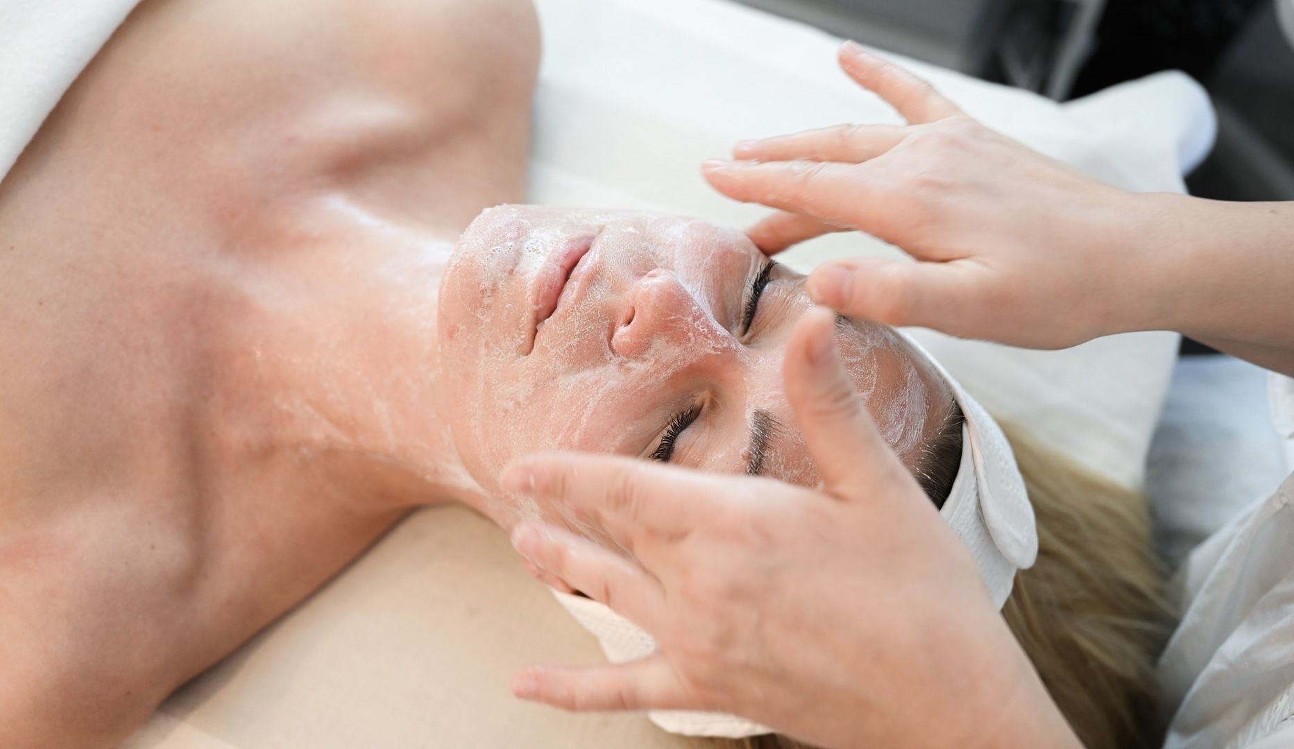 Luksuriøse Ansigtsbehandlinger