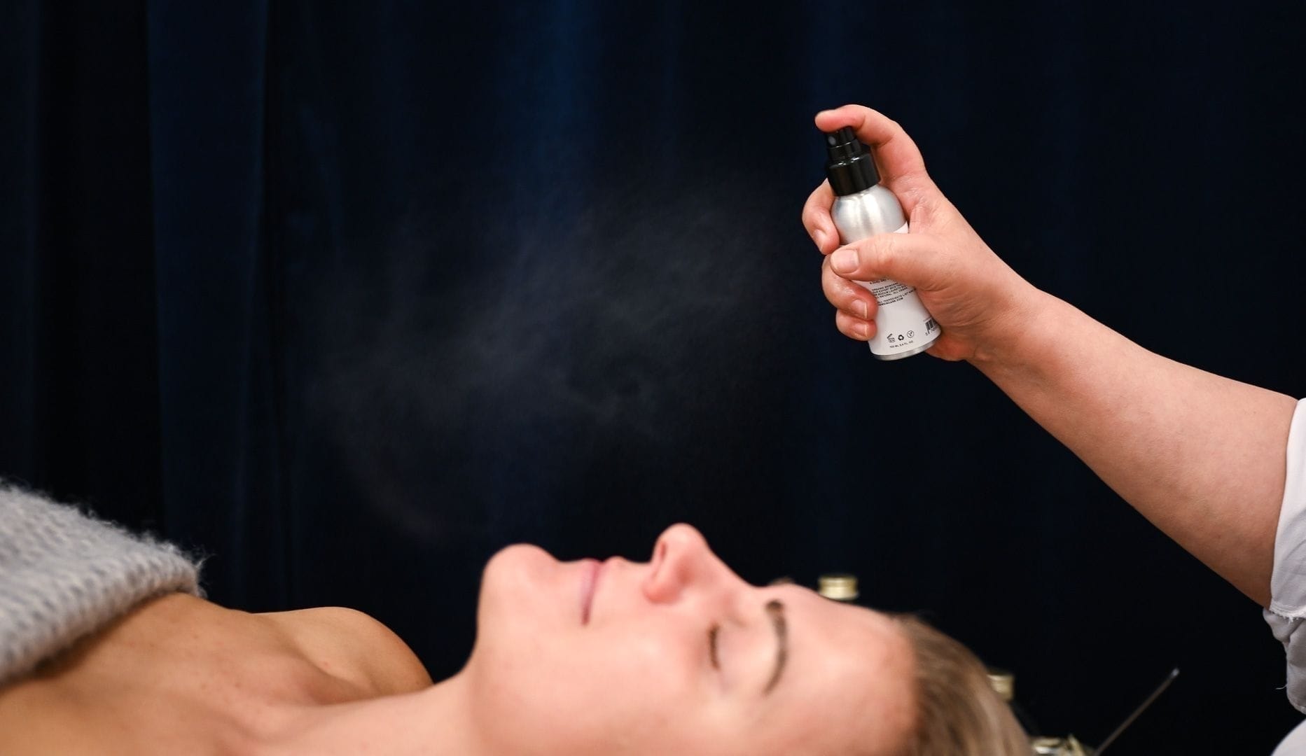 Gua Sha Ansigtsbehandling - Indre By