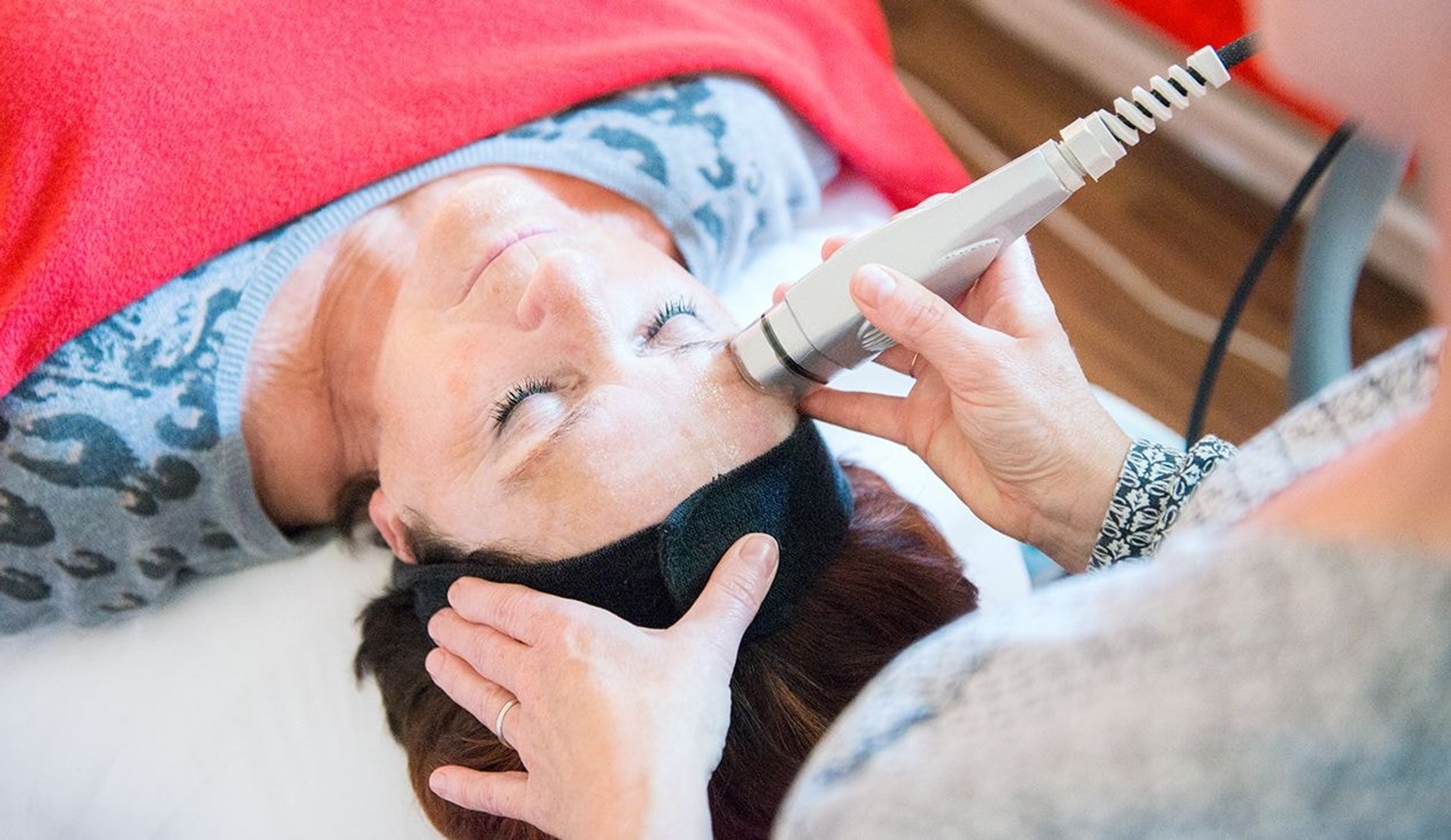 2 Opstrammende Behandlinger m. R7