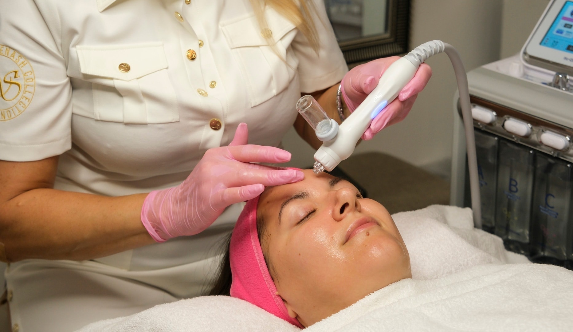 Ansigtsbehandling - Indre By