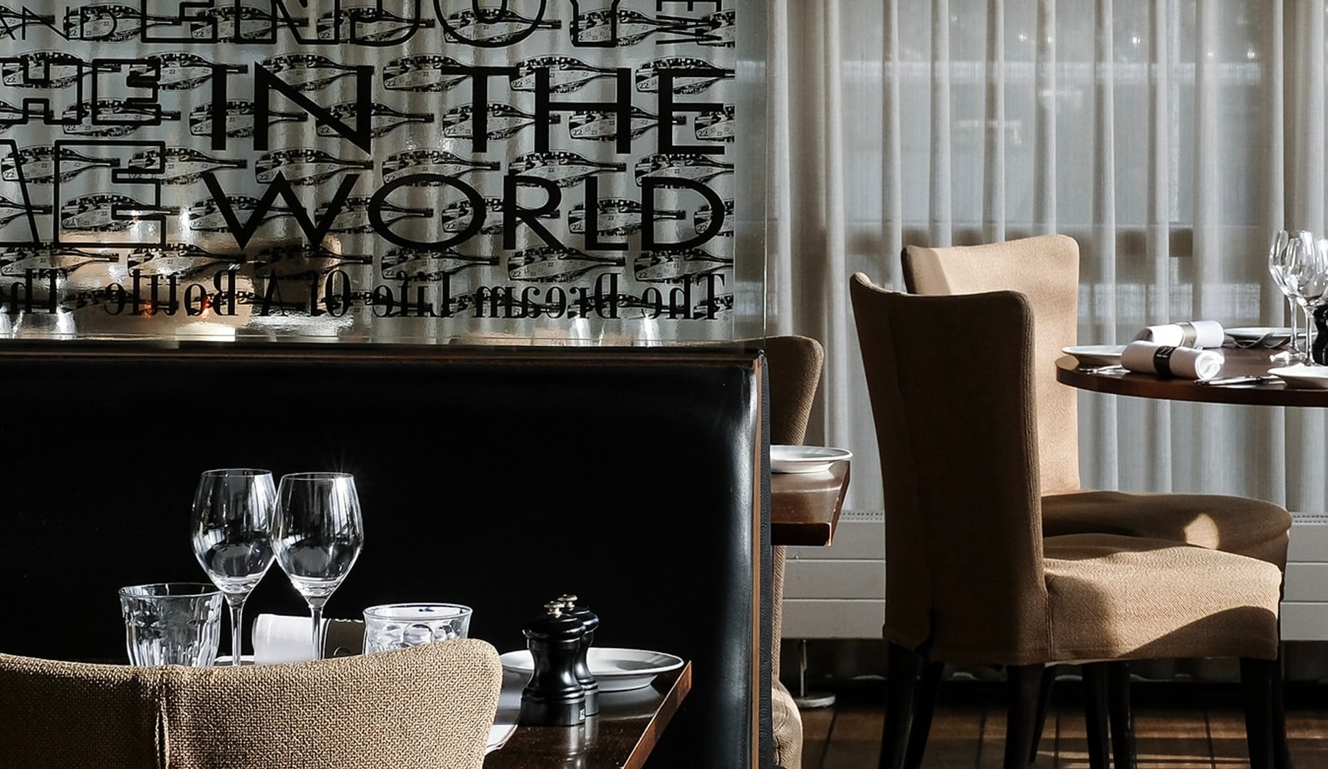 2-retters menu på No. 22 Bistro - Udsøgt gastronomi og udsigt over Rungsted Havn