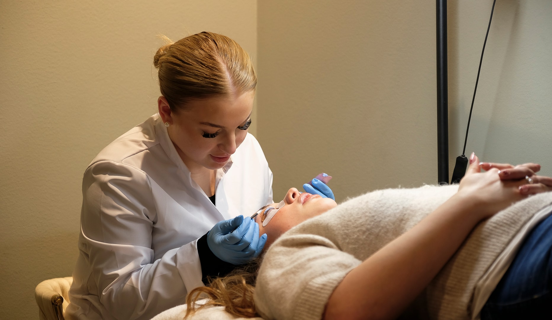 Lash Lift / Brow Lamination