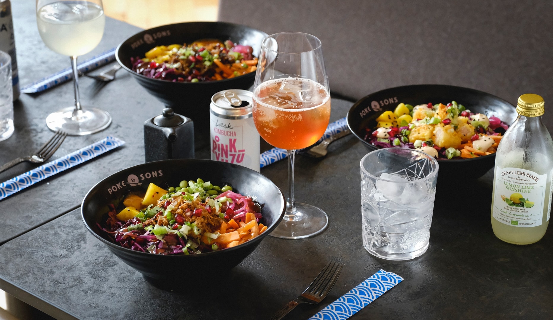 Valgfri Bowl/Bao Buns fra Poké & Sons