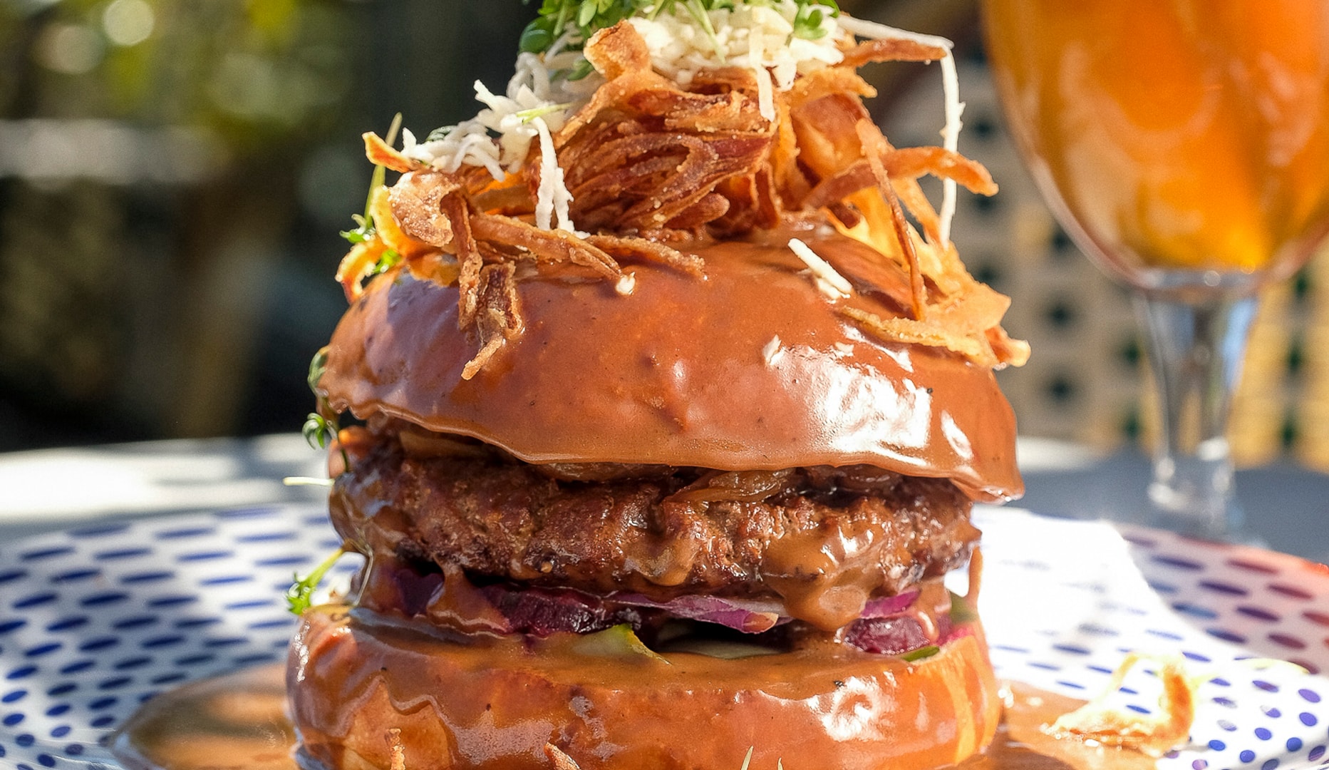 Gourmet Bøfsandwich hos Frederiksberg Rådhuskælder