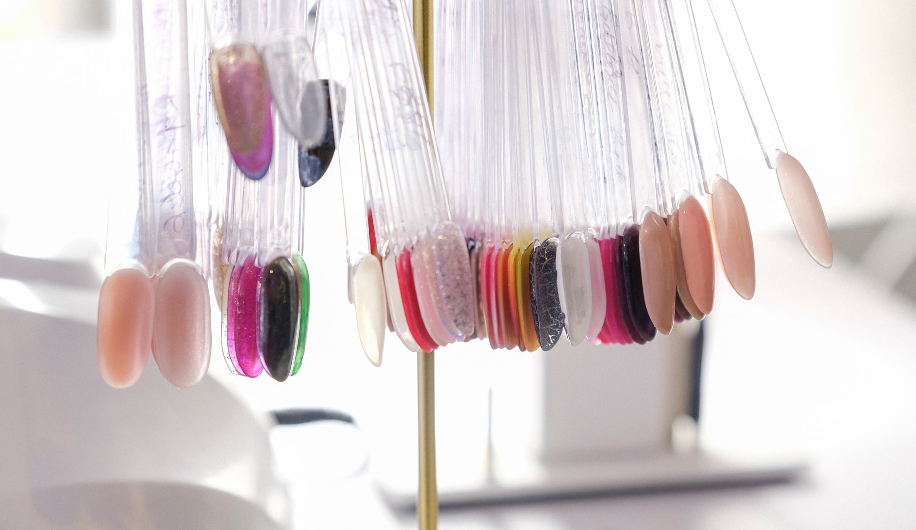 Manicure / Pedicure / Gelé negle